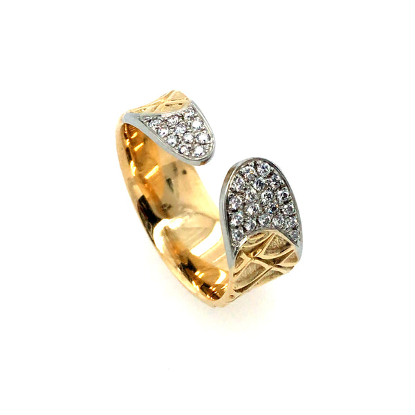 Hand stamped 18k gold ring with diamonds. Size 6.