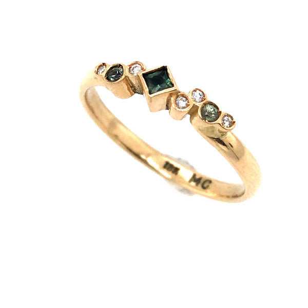Fine 18k gold band with green sapphires (3) and diamonds (5). Size 7.