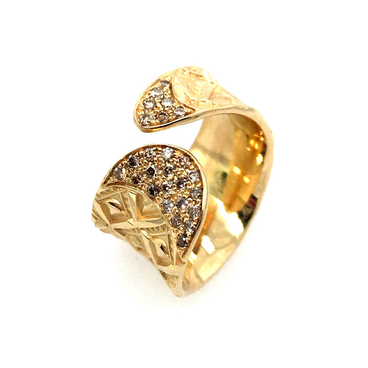 Hand stamped 18k gold ring with yellow sapphires. Size 5.5.