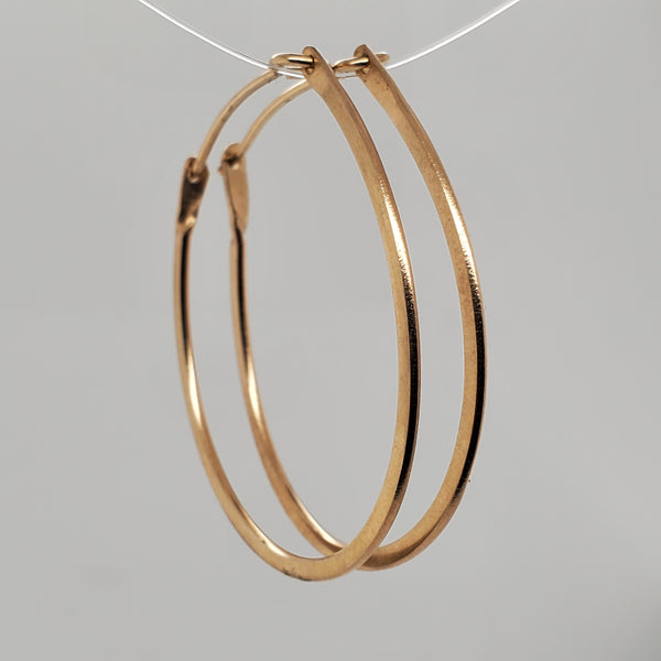 Simple Hoops in 14k Gold