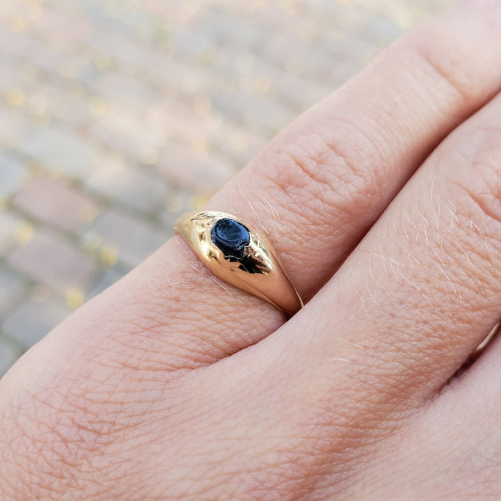 Bague Dôme with blue sapphire