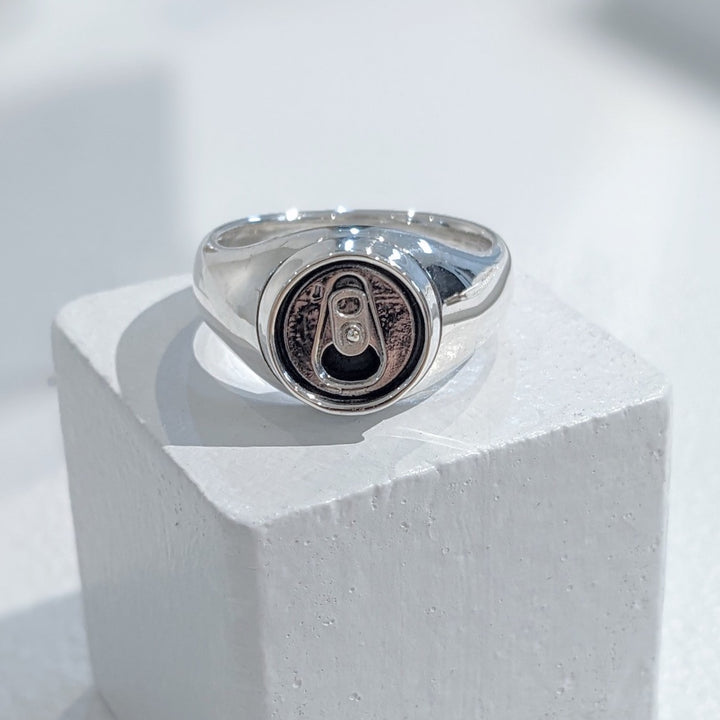 Can Ring, from the 7 jours Collection. 2022.   Created with wax carving and 3D design & printing, this ring is made of sterling silver.  2.5x2x1cm