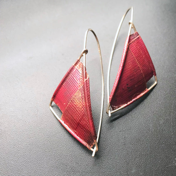 Long Sail earrings in red copper and sterling silver.