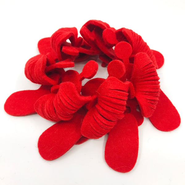 Bracelet of 100% wool felt created from interlocking forms