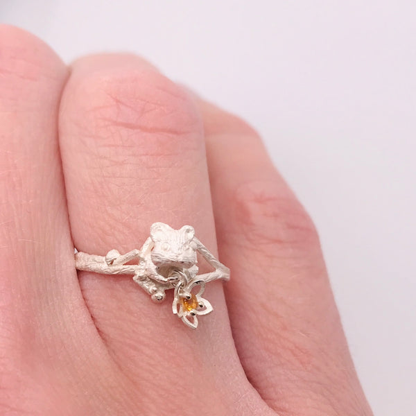 Chipmunk Holds Citrine Flower Silver Ring by Melody Juthamongkol