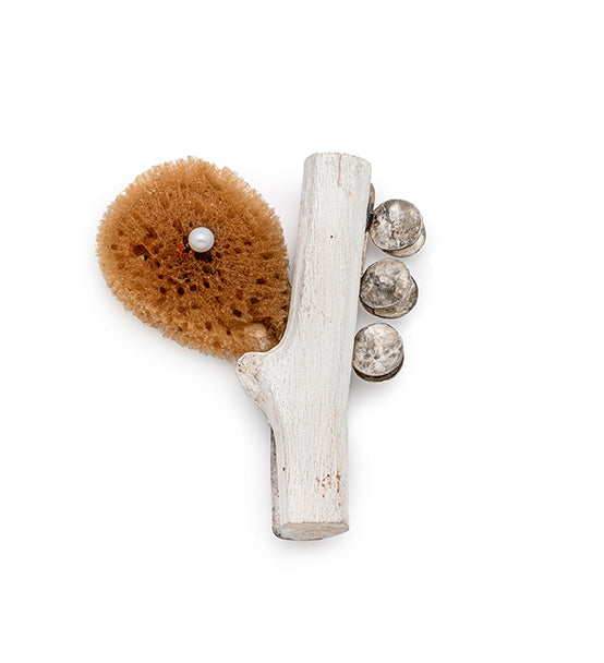 Wood with brown sponge brooch