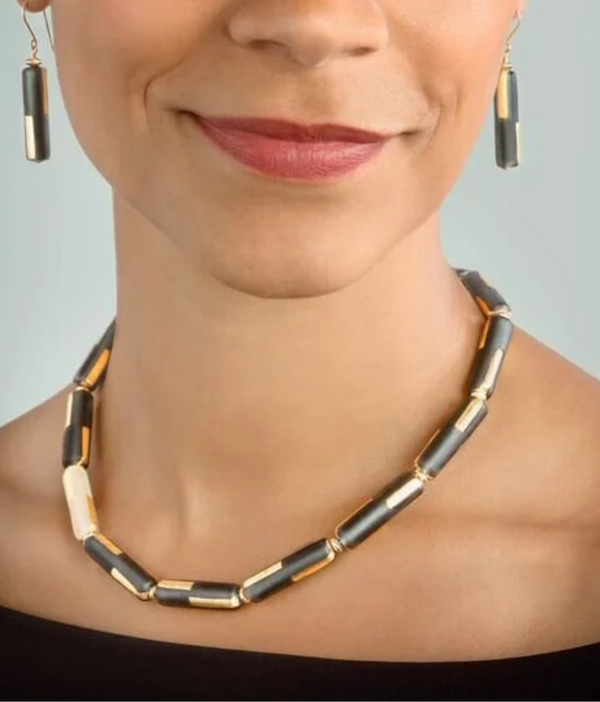Black Gold Line Glass Necklace by Minori Takagi