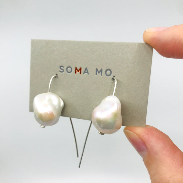 White Oval Baroque Pearl Earrings by Soma Mo