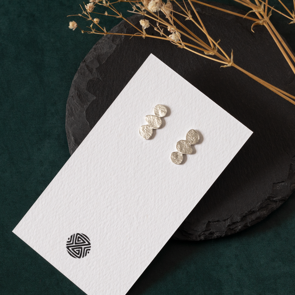 stud earrings