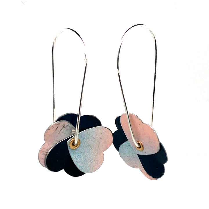 Tin Pansies in light pink and deep blue.