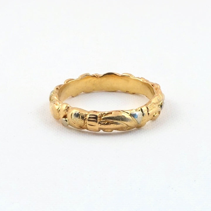 Garland Ring in Gold (size 6) by Vivienne Jones