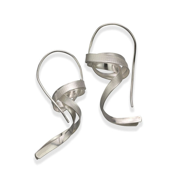 Small Kimono Obi Knot Earrings in Silver by Tomoe Akiba
