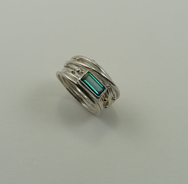 green ring