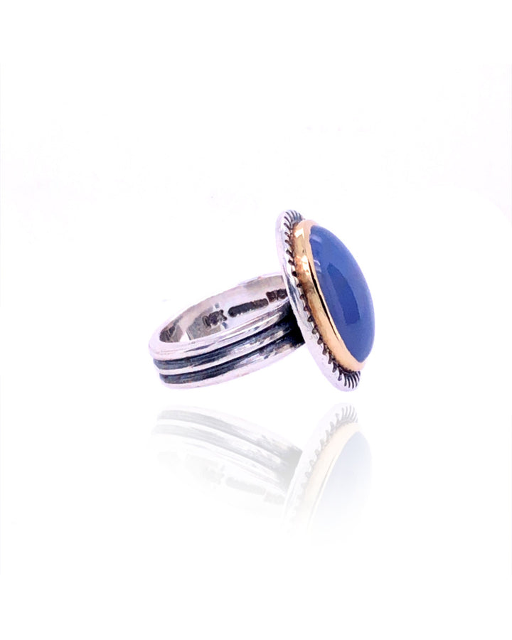 Ribbed Ring  Chalsedony, 14K yellow gold and sterling silver 