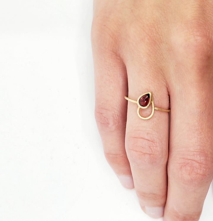 Berkeley Brown  Garnet Drop Gold Ring in 14k yellow gold  size 7.75