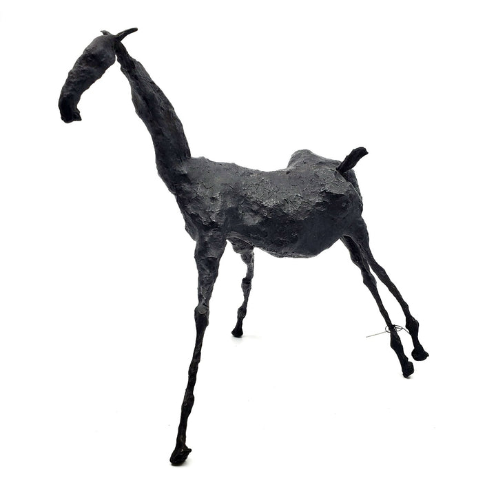 Klei II, 2007. Cast bronze sculpture of a horse. 21 x 24 x 14cm.