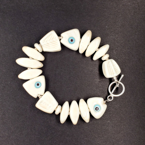  Fish skeleton bracelet of flame-worked glass.