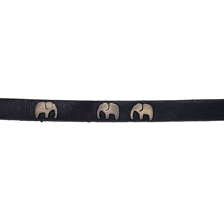 Leather bracelet featuring an elephant pattern made from sterling silver