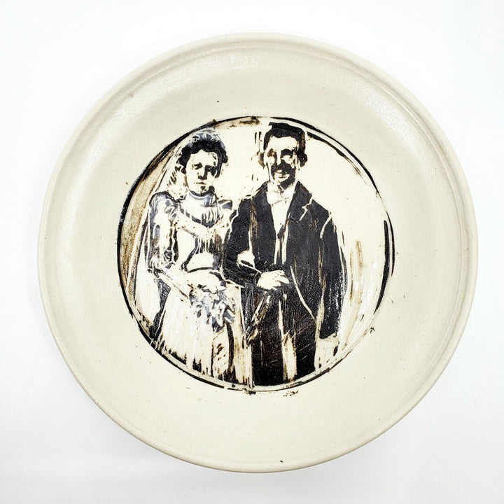 Ceramic plate: Ancestors - couple.