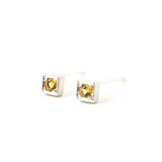 Cube Studs in sterling silver and citrine  0.4 x 0.4 cm