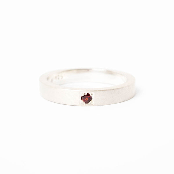 Single Stone Pave Silver Ring in sterling silver and garnet  Size 7