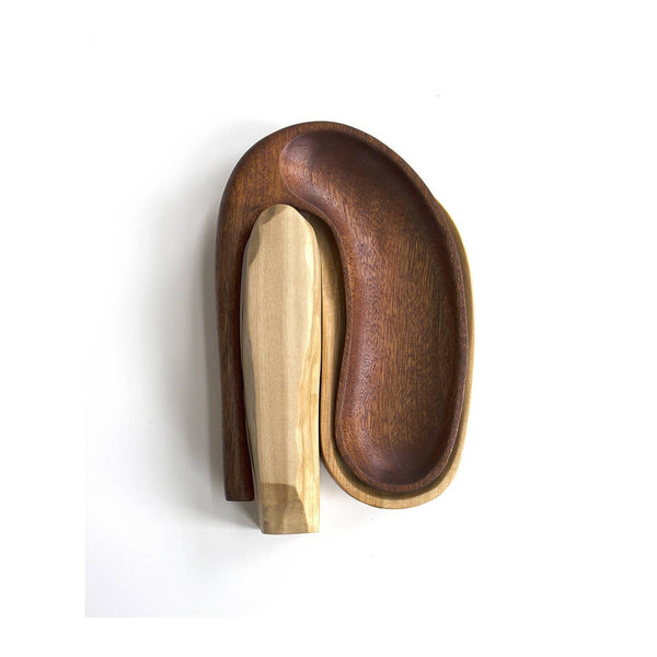 Cherrywood dish with nesting sapele spoon and cottonwood cliff. Finished with linseed oil.