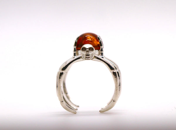 Spider - Cast silver ring in the shape of a spider, with an amber stone.Spider - Cast silver ring in the shape of a spider, with an amber stone.