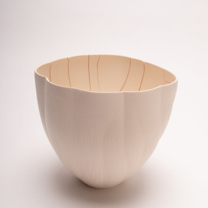 Untitled Vase 5, porcelain vase 16l x 15h x 15d cm, 2022.