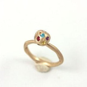 Multi stone bud ring