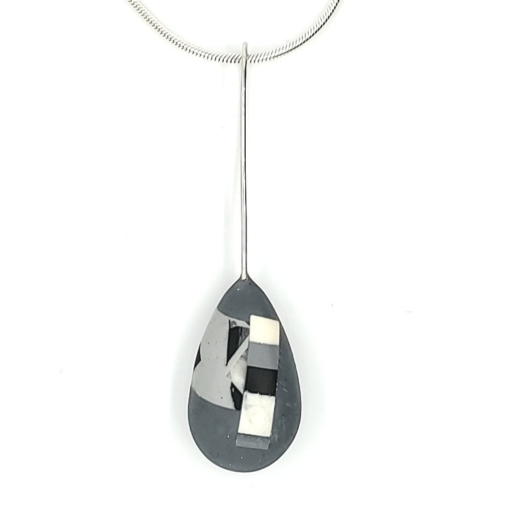 resin pedant, second view