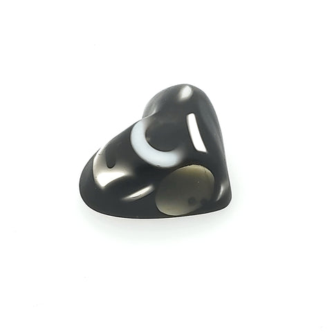 black heart with buttons brooch, side