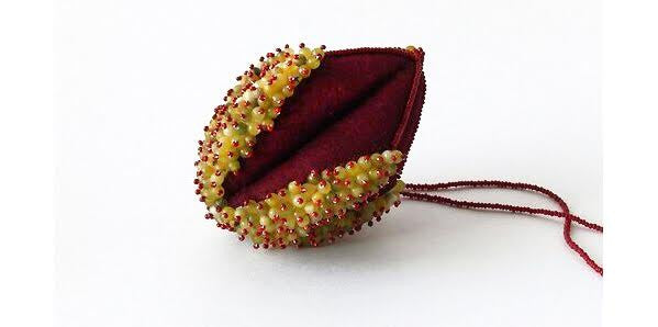 Beaded felt pendant by Yael Krakowski